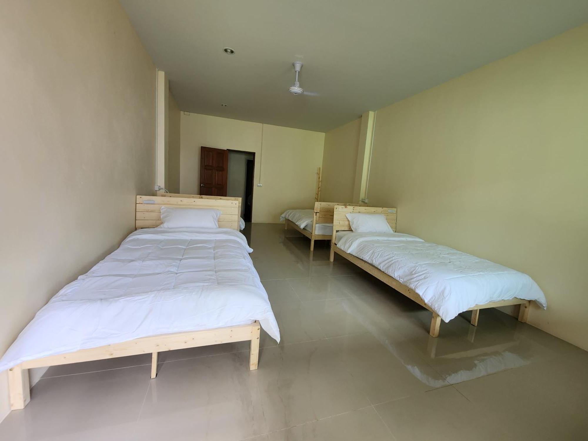 Skypearl Guesthouse & Pub Koh Tao Extérieur photo